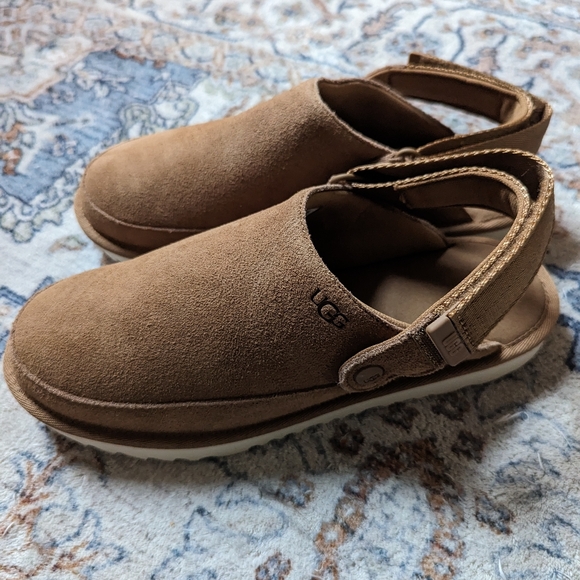 Goldenstar Ugg Clogs - Picture 4 of 7